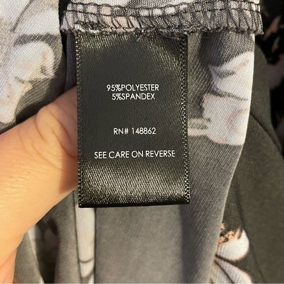 Torrid Studio Knit High Neck Tank Floral Paradise Print Plus Size - Picture 7 of 8